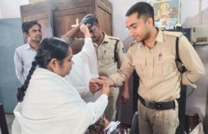 ब्रह्माकुमारी विद्यालय द्वारा सब जेल बिजावर में रक्षाबंधन का पवन पर्व मनाया गया